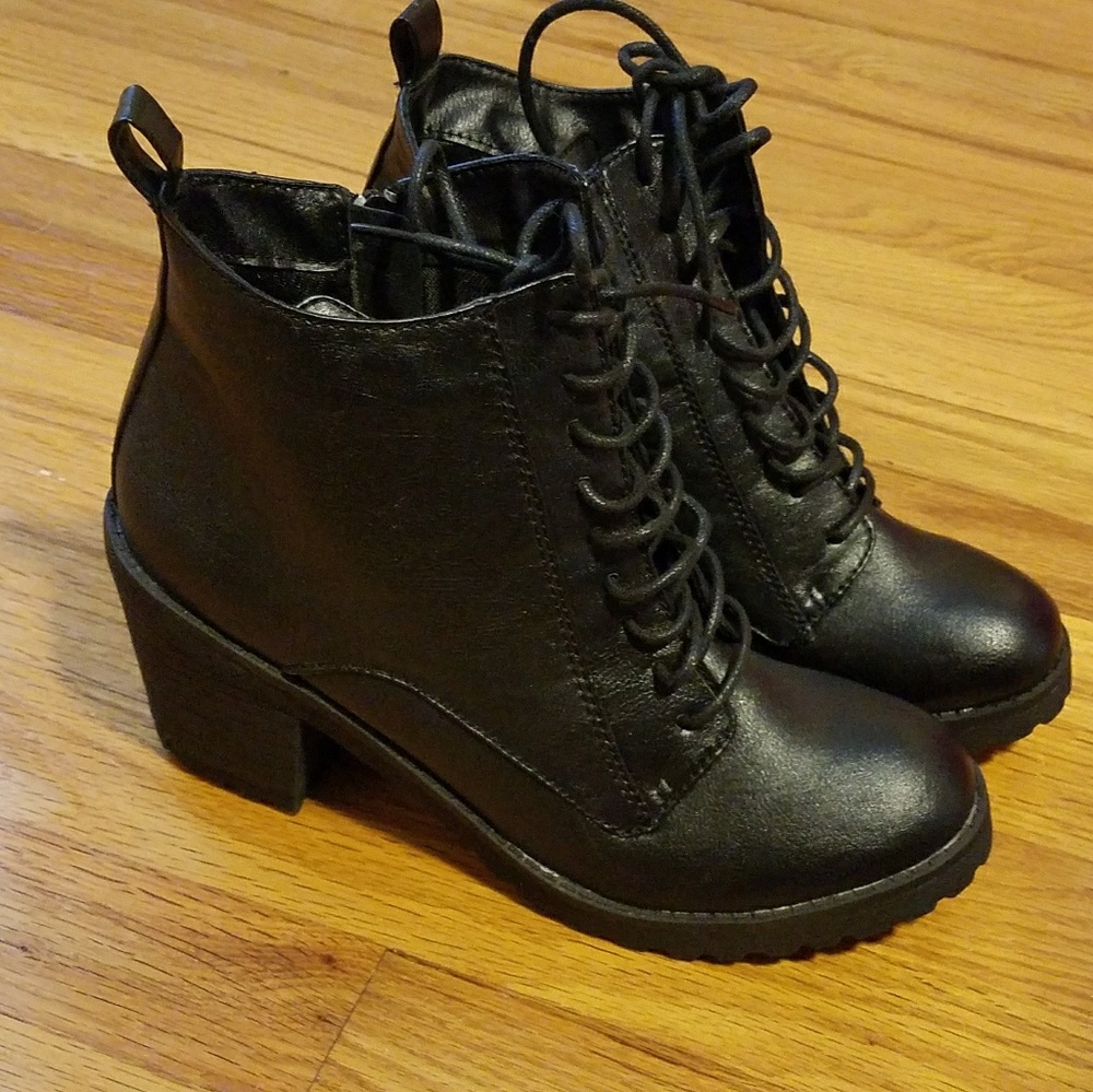 Rampage booties boots heeled 10 lace up black