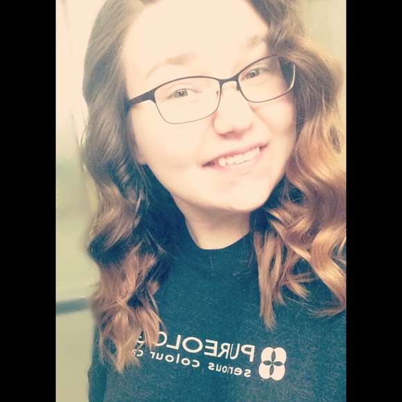 Meet your Posher, Aliyah - Picture 1 of 1