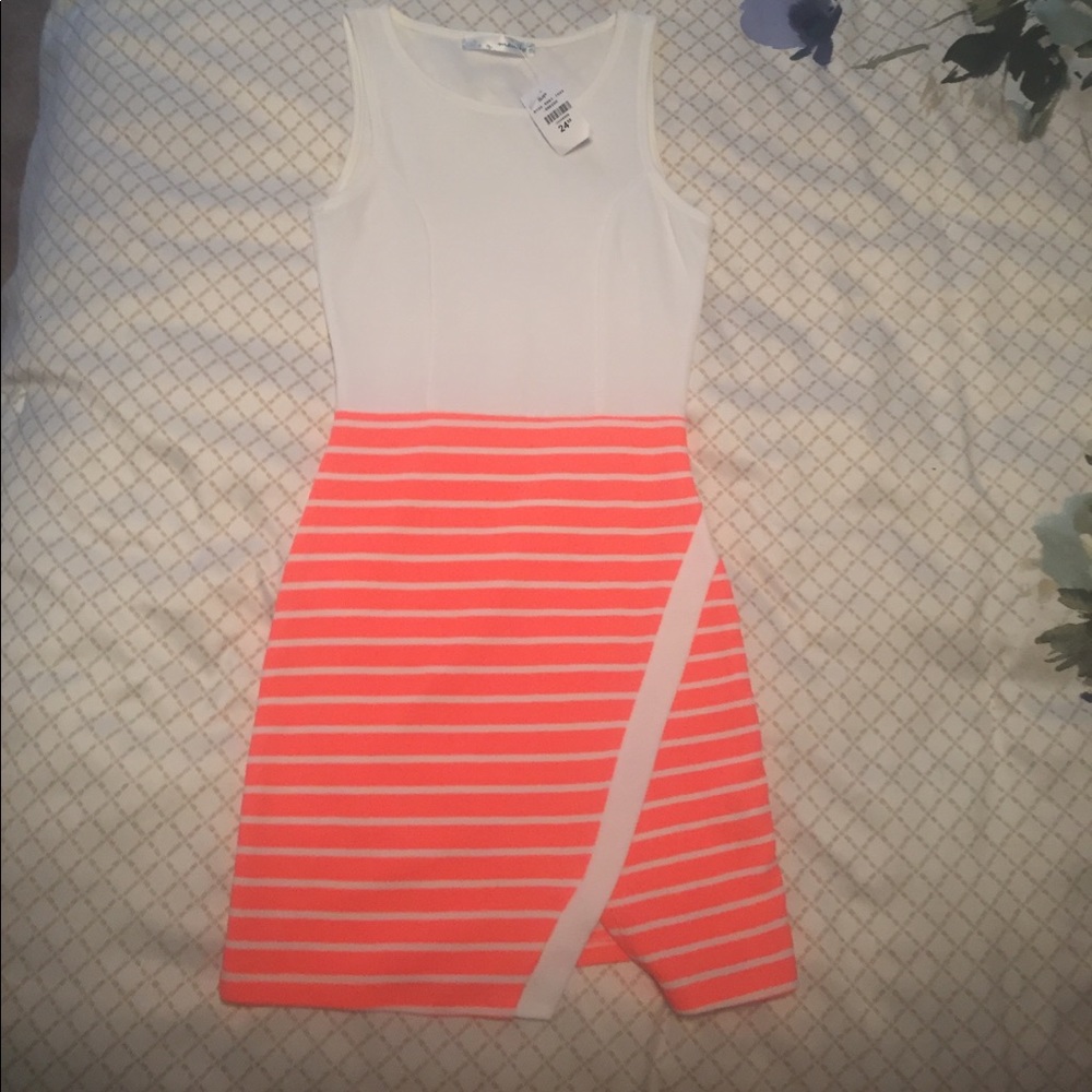 Orange and white dress - Mandee