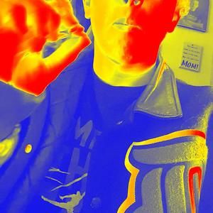 Meet your Posher, Damon