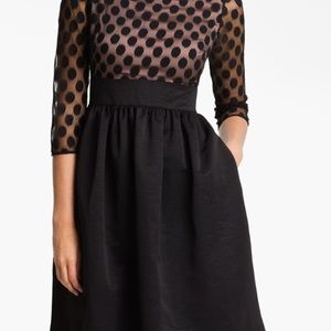 Knee-length cocktail dress