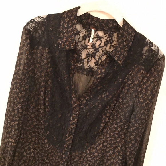 Free People Lace Floral Buttondown - Picture 3 of 4