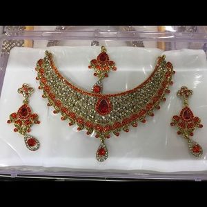 Beautiful Red and White rhinestone necklace set