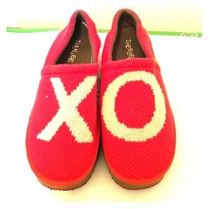 XO Knit Shoes Slippers Red NWOT