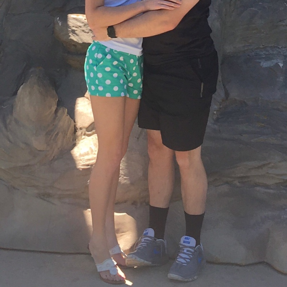 Have lulu's boutique teal & white polka dot shorts