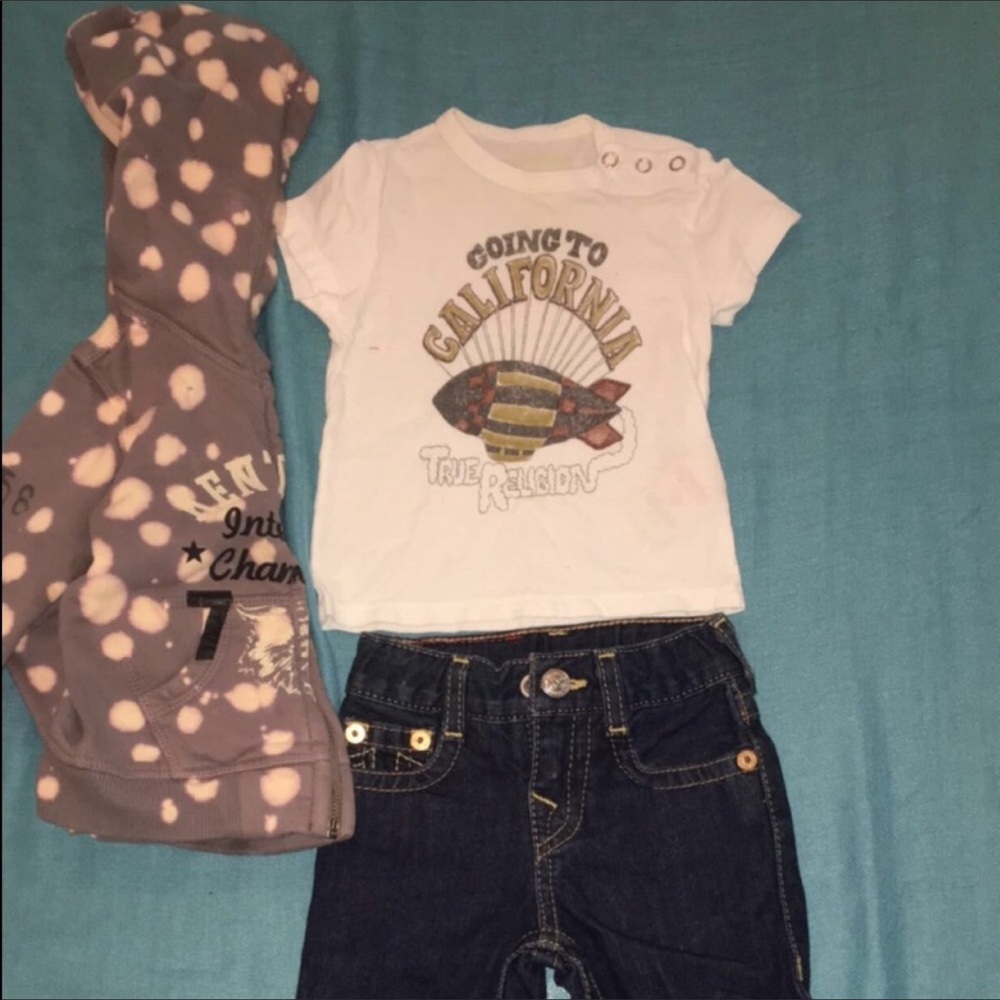 True religion 12-18 months SOLD❌❌❌
