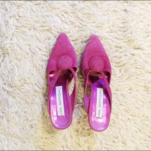 fuchsia pink via spiga suede kitty heel mules🌺 - Picture 3 of 3