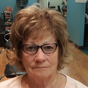 Meet your Posher, Cindy