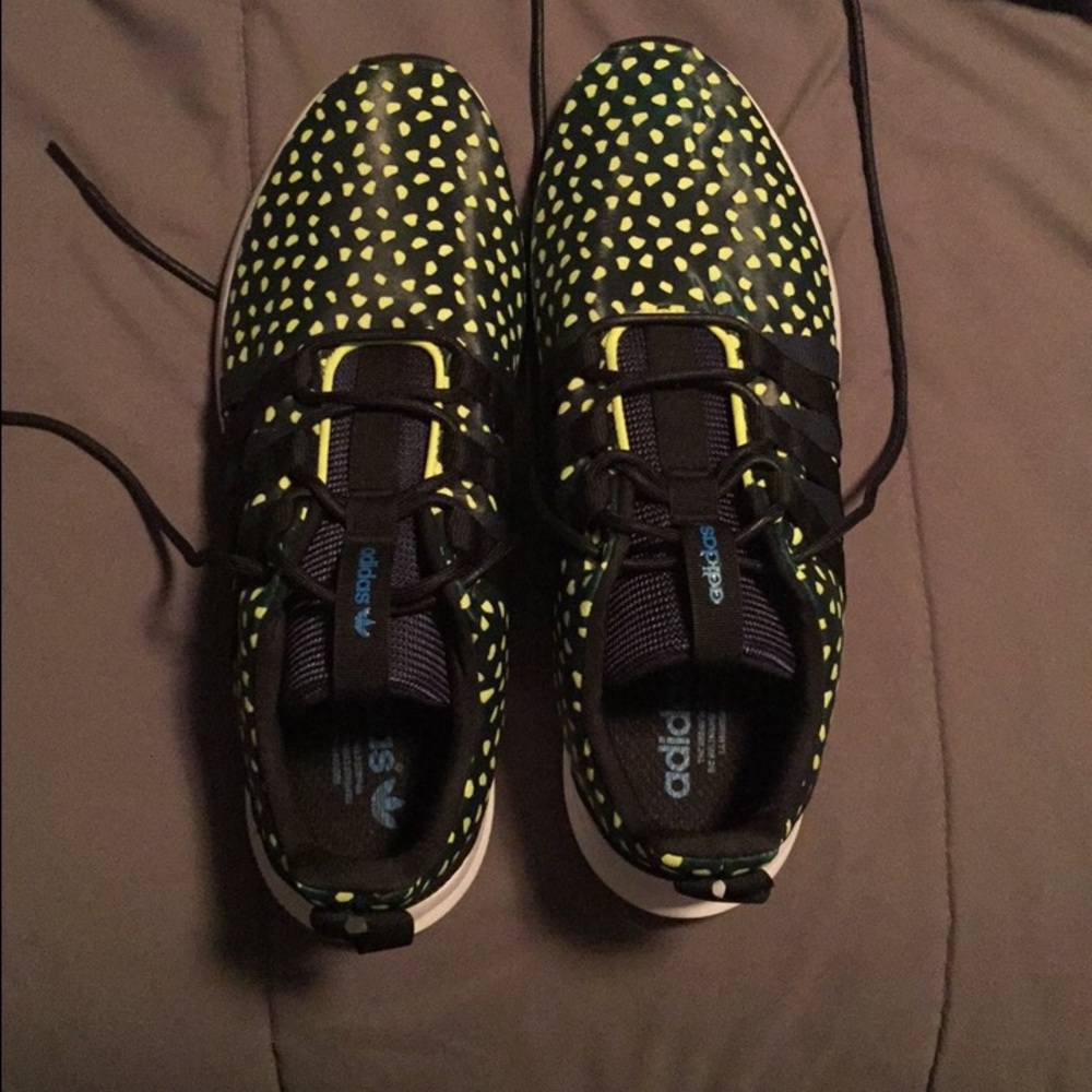Adidas SL Loops