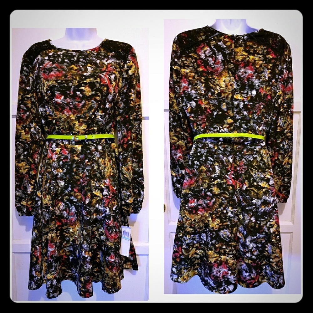 New London Times black red multi dress