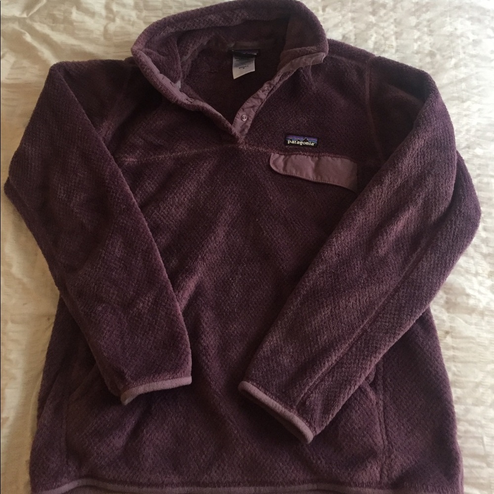 Women's purple Patagonia re-tool Snap T pullover
