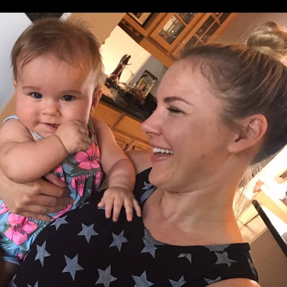 Meet your Posher, Patty - Picture 2 of 8