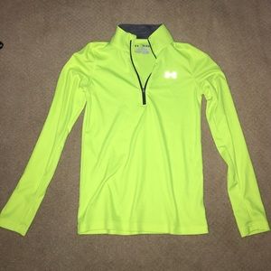 UA Neon Half Zip Youth Medium