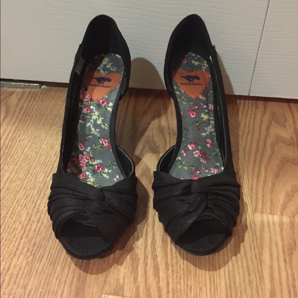 Black heels