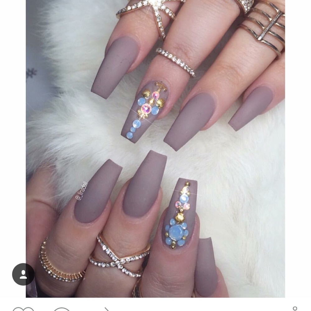 Meet your Posher, Marie