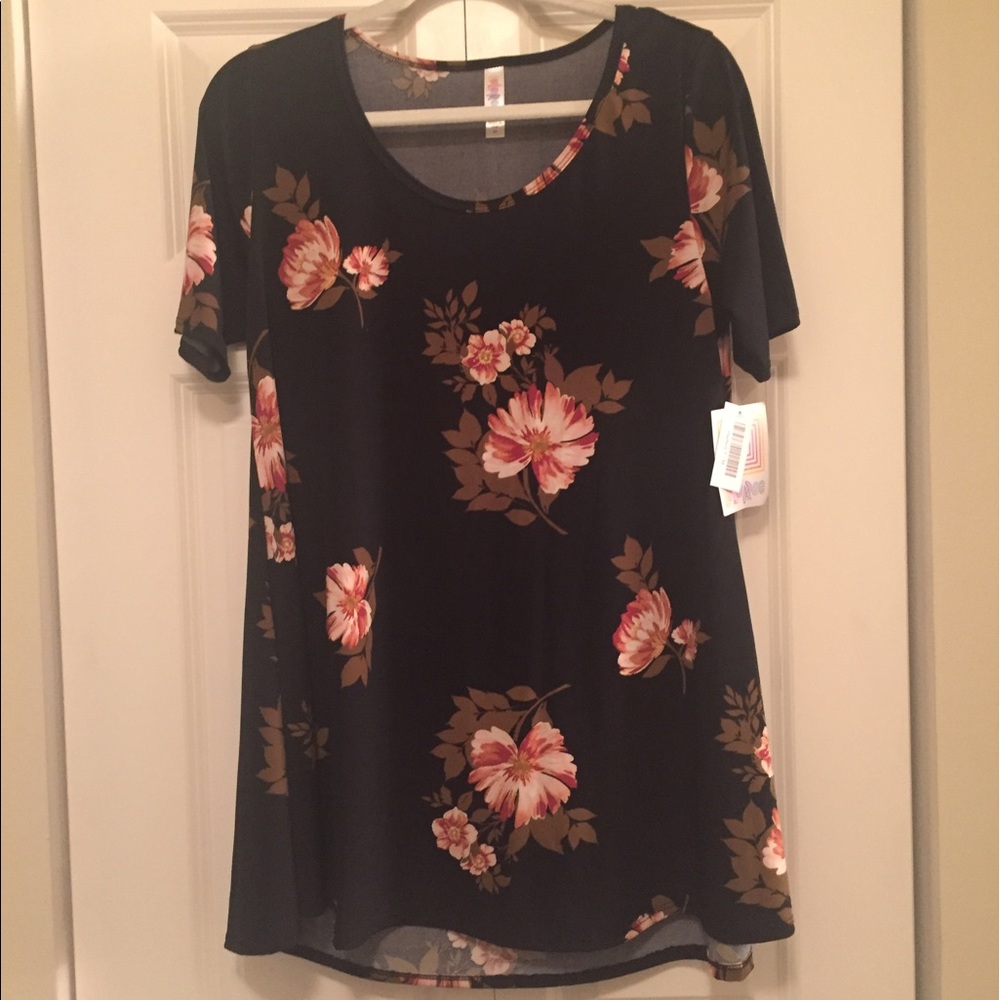 LulaRoe Perfect tee - Medium