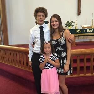 Meet your Posher, Tara