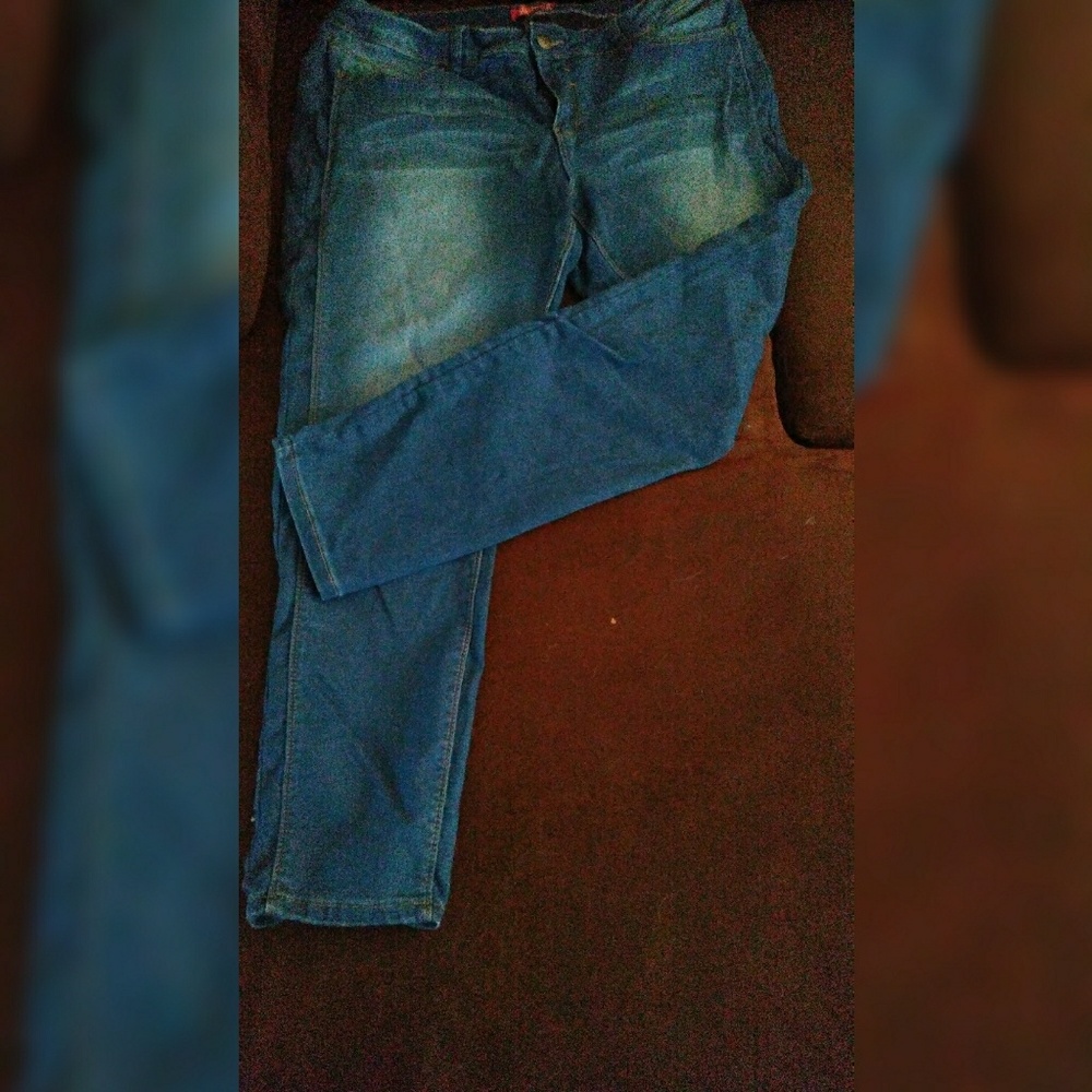 Stretch Skinny Jeans