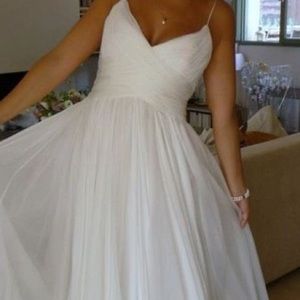 NWOT Chiffon Wedding Dress w: Sweetheart Neckline