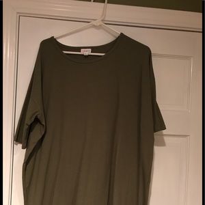 LulaRoe Irma Green Shirt size large