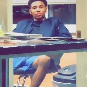 Meet your Posher, Isaac