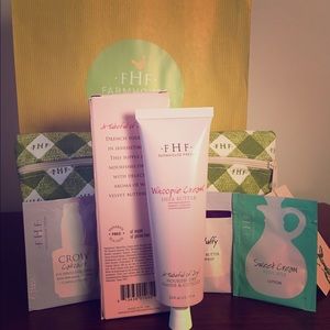 Farm House Fresh skincare gift set