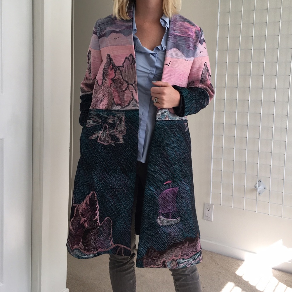 BRAND NEW statement embroidered coat