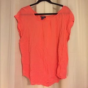 Coral blouse w/ cap sleeves