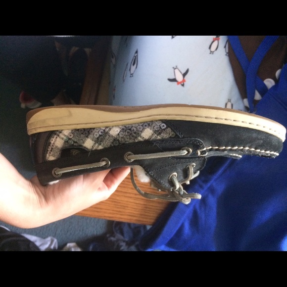 Sperrys with shearling fur - Picture 2 of 3