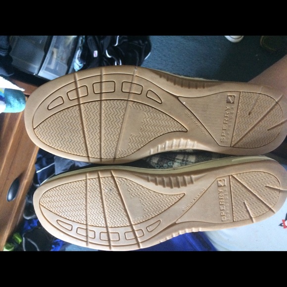 Sperrys with shearling fur - Picture 3 of 3