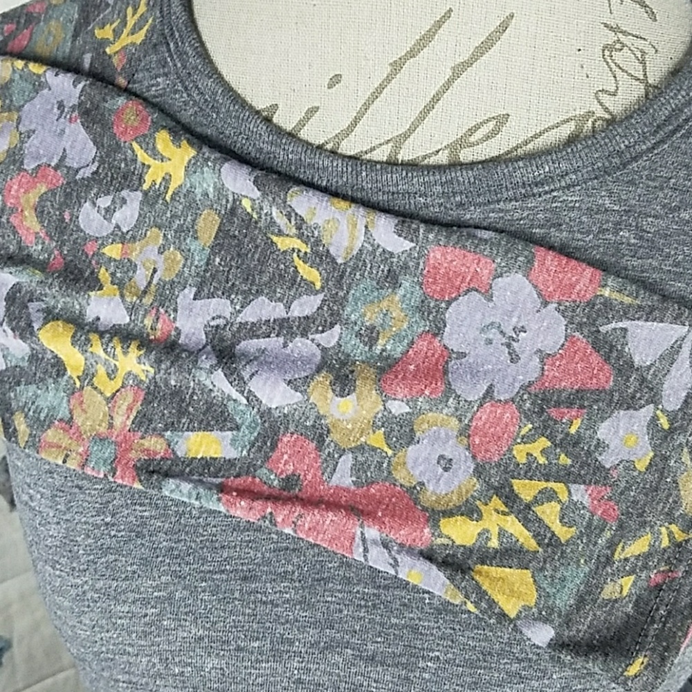 Grey Randy by Lularoe - Picture 2 of 3