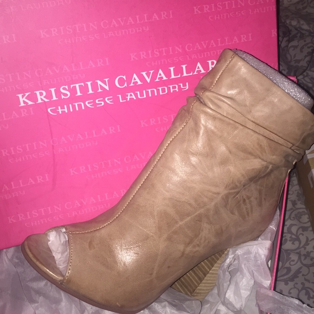 kristin cavallari  Liam Crinkle Leat Peeptoe