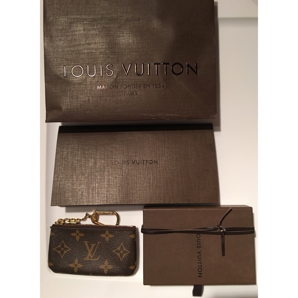 AUTHENTIC WITH RECEIPT! Louis Vuitton Key Pouch