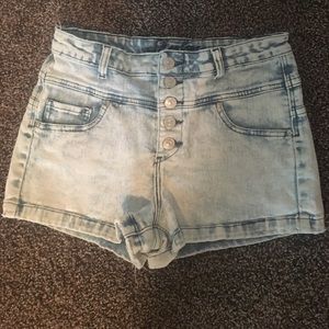Delia's Skylar Shorts