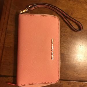 Michael Kors Wristlet