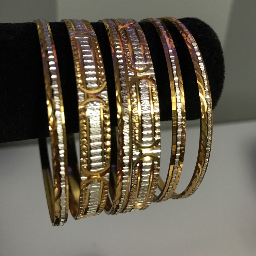 Metal bangle bracelet set