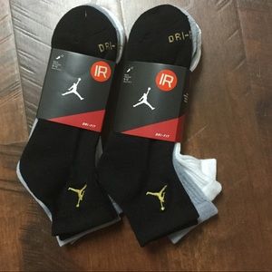 Jordan Gold Color Dri FIT Socks (2x Pack of 3)