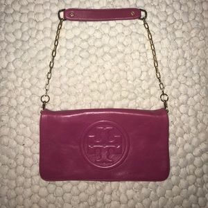 Tory Burch Bombe Reva Clutch, Pink