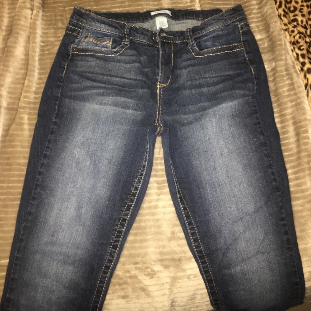 Blue wash junior Mudd jeans