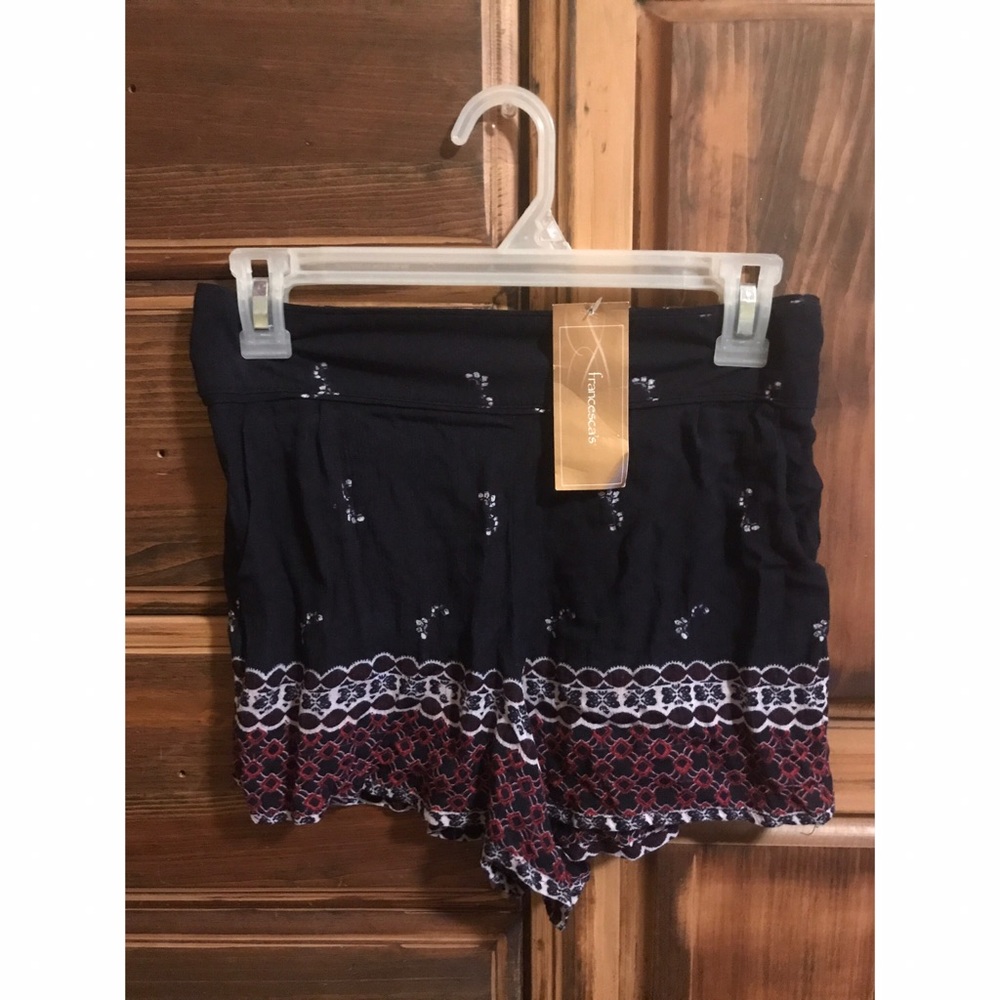 NWT navy and pink shorts 🤘🏻
