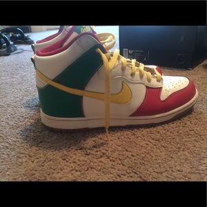 Rasta Nike Hi Top Dunks Size 11