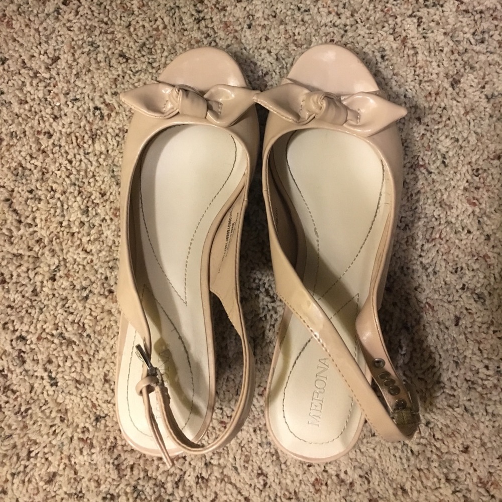 Peep Toe Wedges - Nude