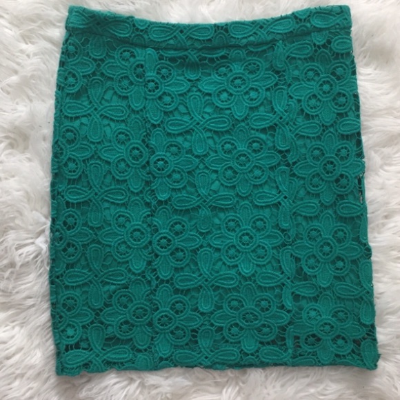 Intermix Dresses & Skirts - Intermix Teal Crochet Skirt
