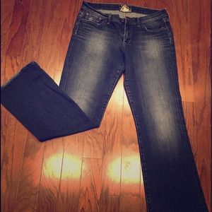 Lucky Brand jeans