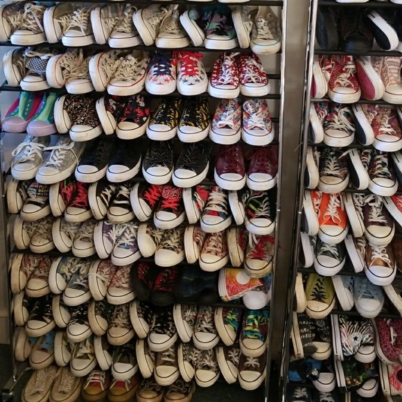 Posh Ambassador - Picture 3 of 4