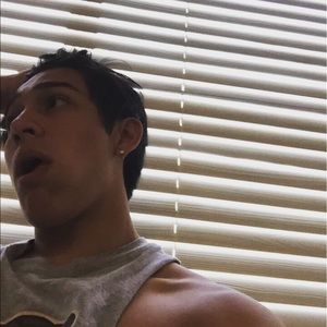 Meet your Posher, Dylan