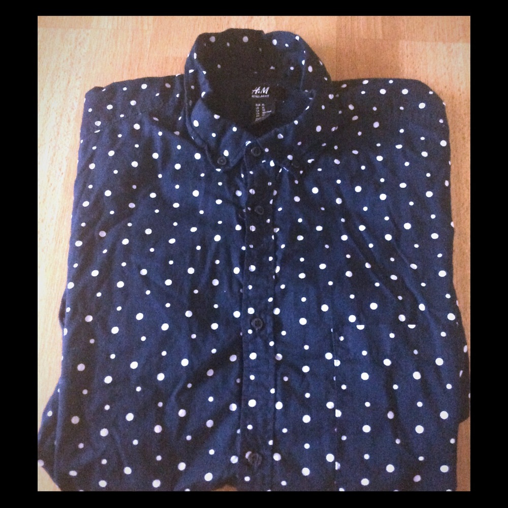 Blue button up short sleeve w/white polka dot.