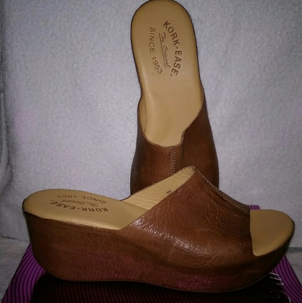 Kork Ease wedge slides