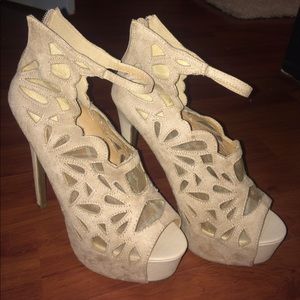 ZigiSoho lace nude heels