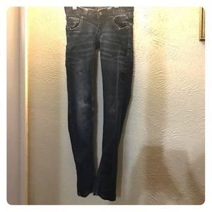 Reign jeans